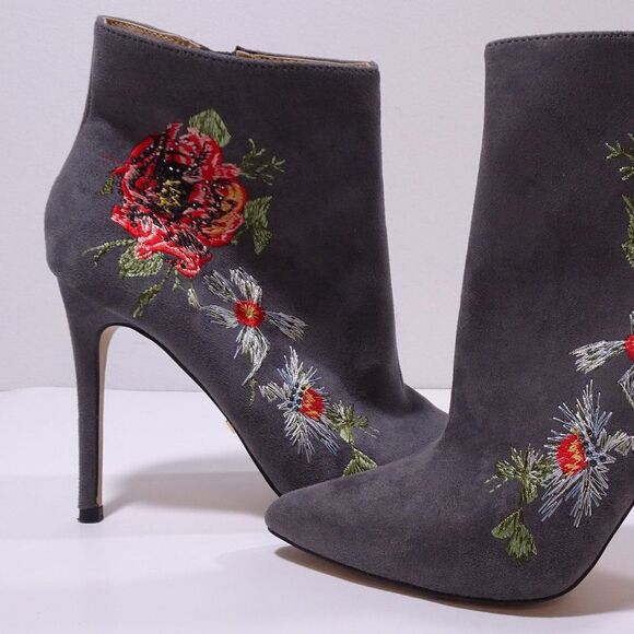 Bebe Delonix Embroidered Floral Crystal Boots Faux Suede Booties 7.5 - Picture 10 of 16